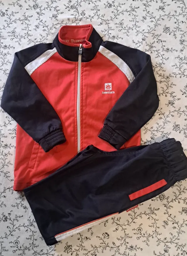 Chándal uniforme Salesians Talla 4