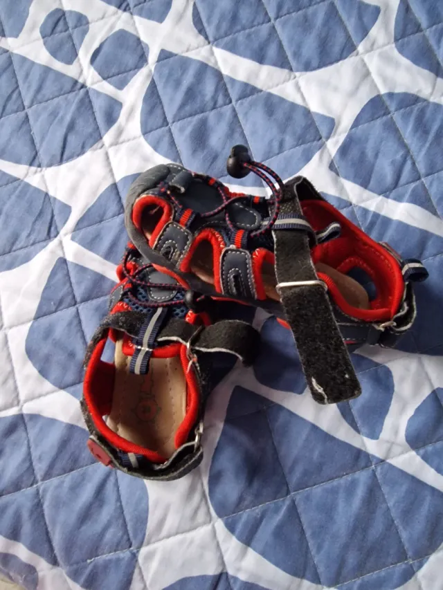 Sandalias niño talla 24