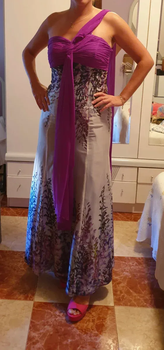 Vestido de fiesta seda tiene un tacto increíble