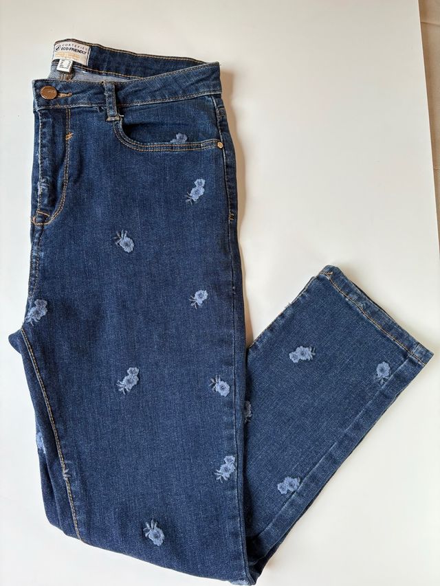 Vaqueros Pitillo Cortefiel Bordados