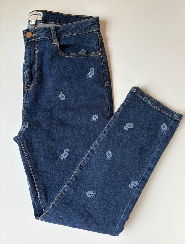 Vaqueros Pitillo Cortefiel Bordados