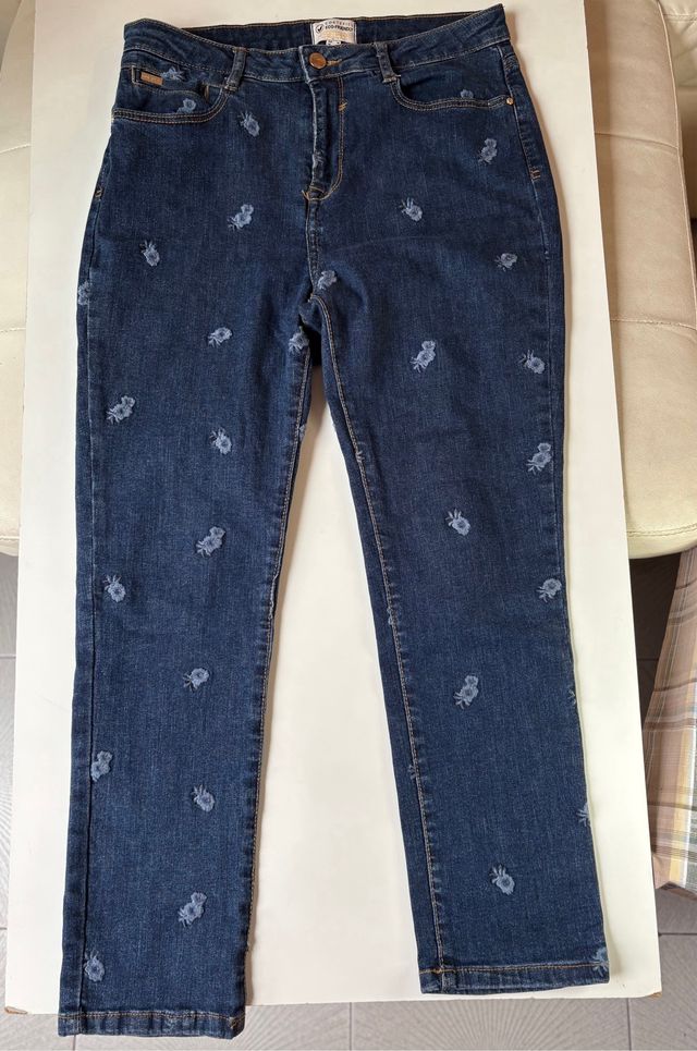 Vaqueros Pitillo Cortefiel Bordados