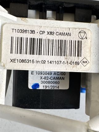 Mando climatizador Renault Trafic 3 : T1032613B
