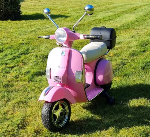 Moto Vespa Eléctrica Rosa Poco Uso