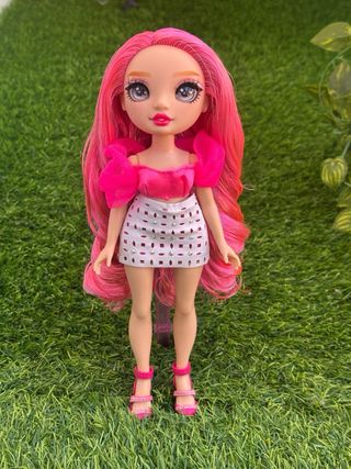 Muñeca Rainbow High