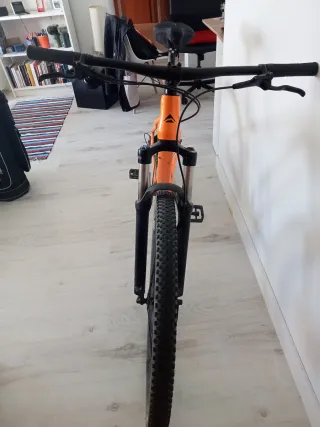 Bicicleta de Montaña Merida Naranja