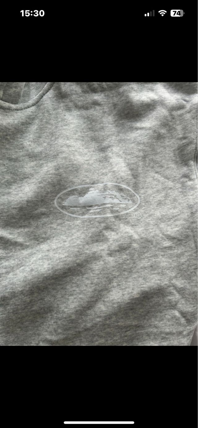 Sudadera Corteiz Gris sin usar