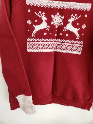 Jersey Navideño Rojo con Renos