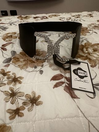 Cinturone firmato Double con cristalli