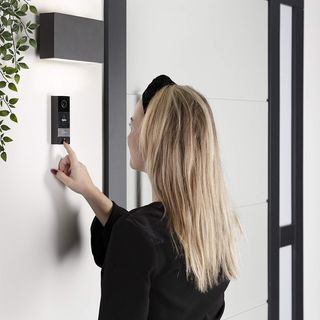 Videoportero Byron DIC-23312 con Wi-Fi