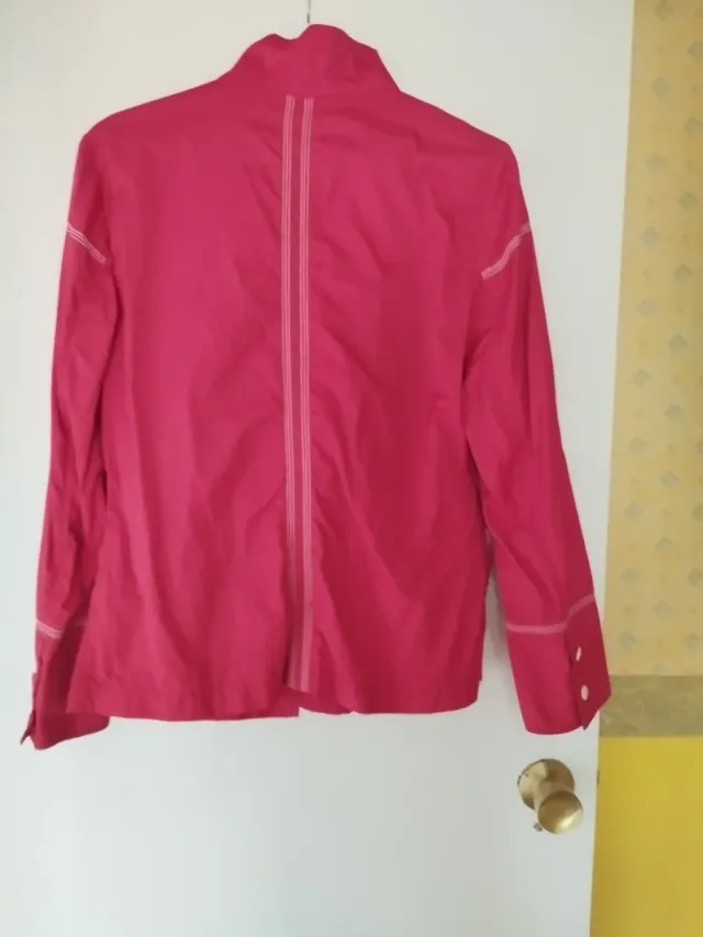 Anorak fino rojo