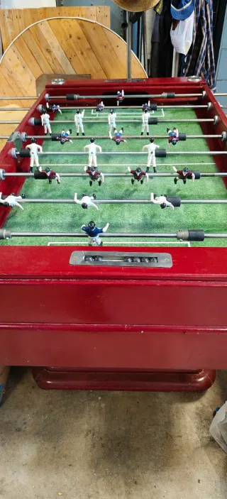 Futbolín grande madera con monedero 1€