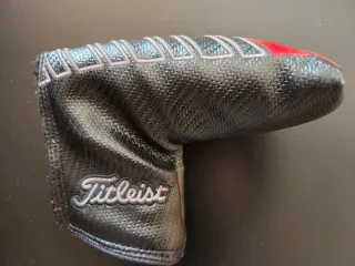 Funda Putter Titleist Negra y Roja