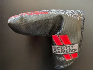 Funda Putter Titleist Negra y Roja