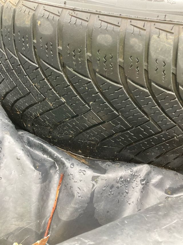 Neumático Imperial Snowdragon HP 195/65R15