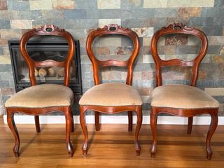 Tavolo stile Chippendale con 6 sedie Regina Anna