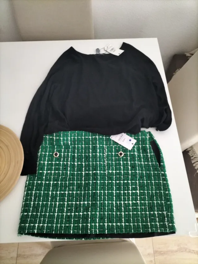 Conjunto Sfera Nuevo Falda y jersey fino Negro