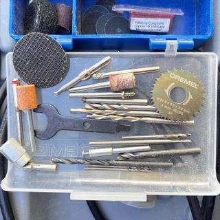 Dremel 4000 con accesorios y eje flexible