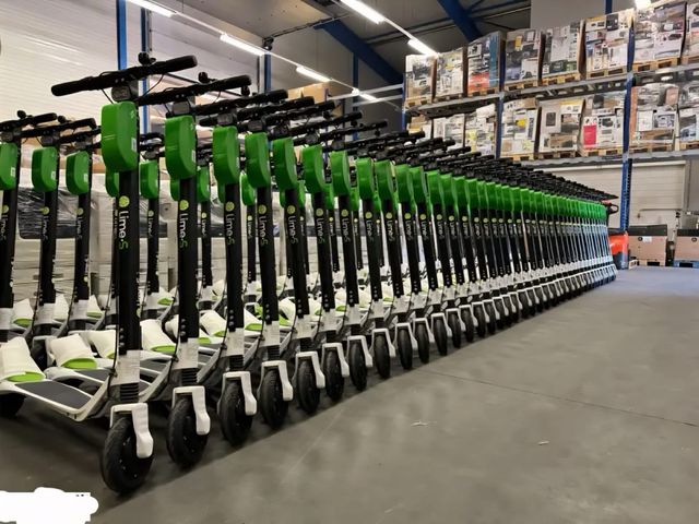 Monopattino Elettrico Lime