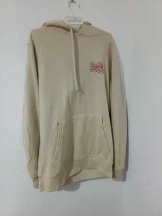 Sudadera beige con estampado