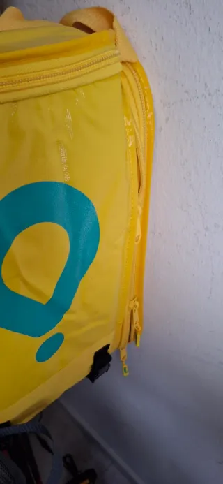 Mochila Glovo Amarilla y Turquesa