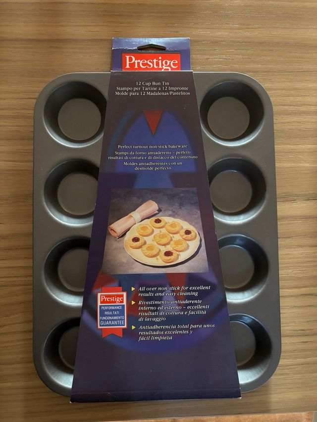 Stampo per 12 tartine/muffin Prestige