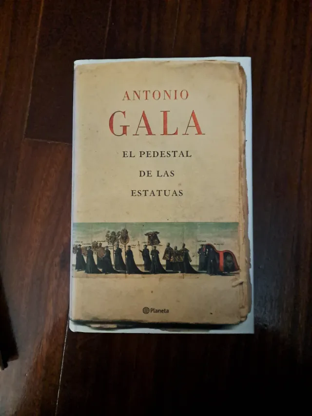 El pedestal de las estatuas (Spanish Edition)