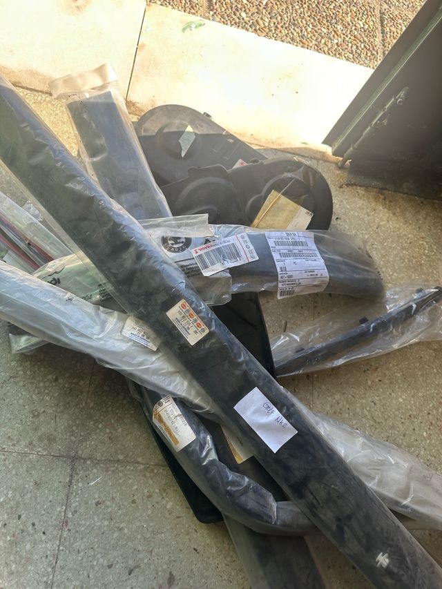 Plásticos Originales NUEVOS VW AUDI