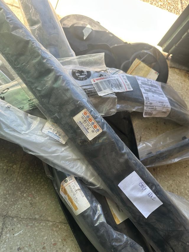 Plásticos Originales NUEVOS VW AUDI