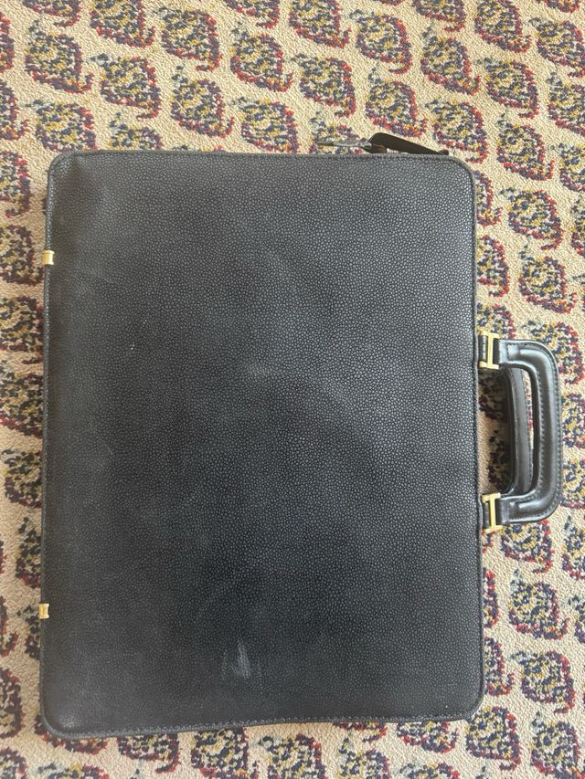 Maletín Estefano Bucci Negro