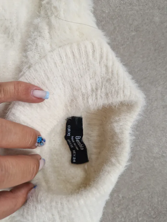 Jersey pelito Bershka blanco talla XS