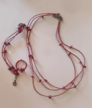 Conjunto collar ,pulsera y anillo piedras rojas