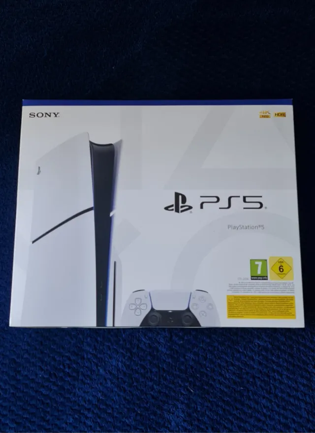 Play Station 5 Slim. 1Tb. + 3 Juegos. Nueva