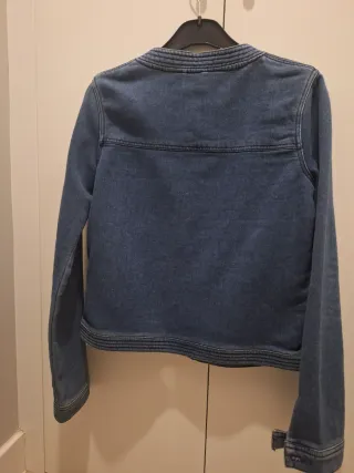Chaqueta vaquera bomber azul