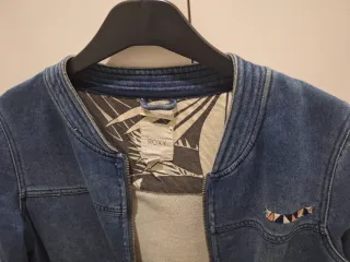 Chaqueta vaquera bomber azul