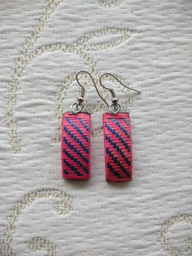 Pendientes Rectangulares de Caña Flecha Rosa y Azu