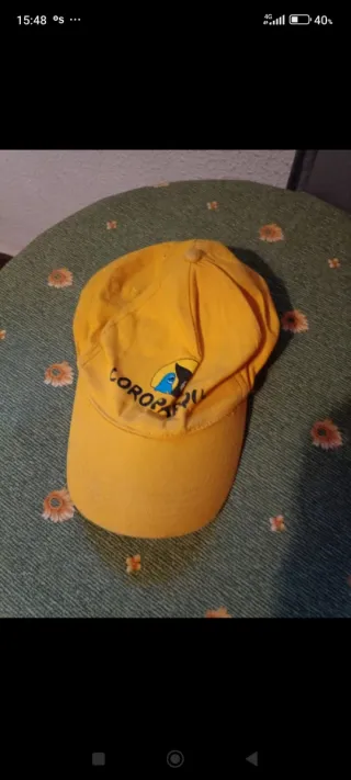 Gorra Loro Park niño amarilla