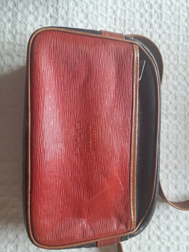 Bolso Salvador Bachiller Piel Rojo y Azul