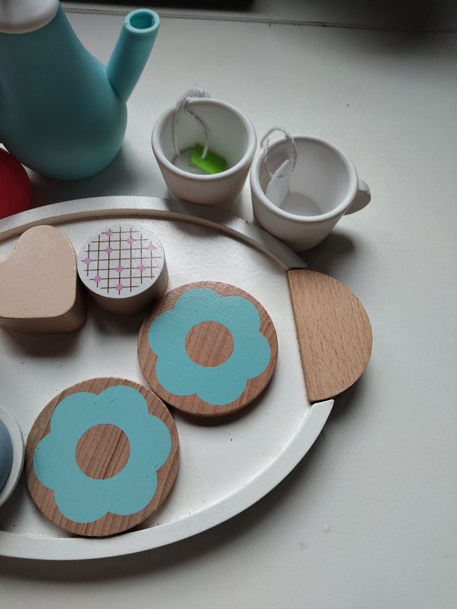 Playtive Set de té de madera 17 piezas