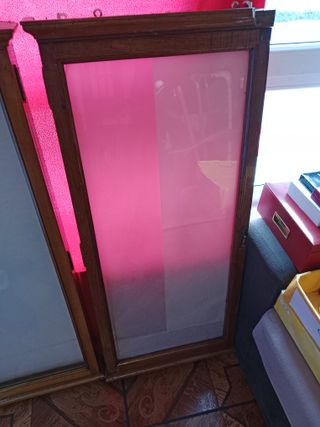 Pareja vitrinas antiguas madera joyería