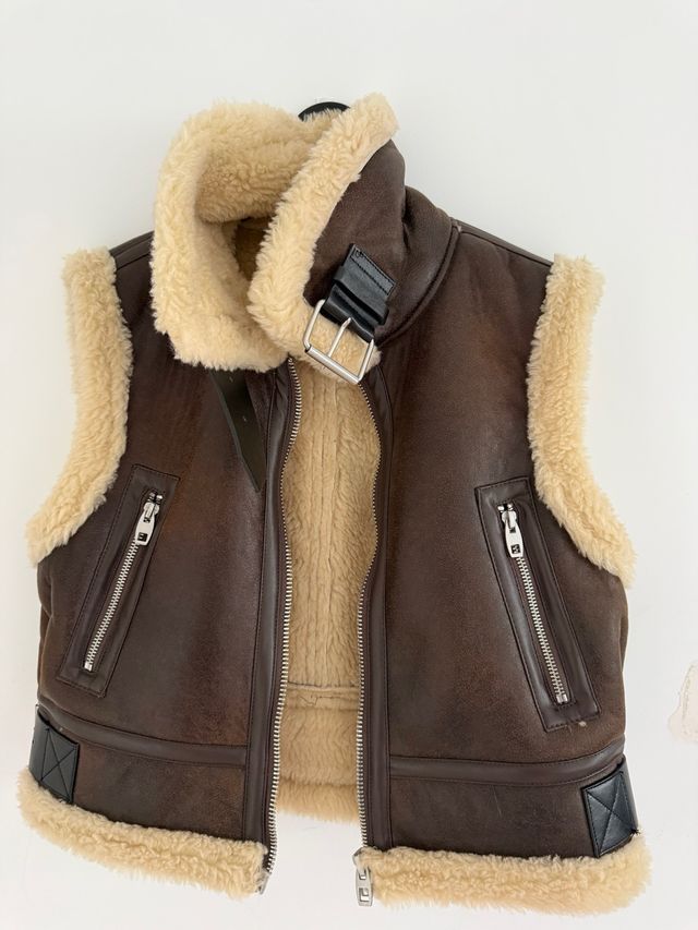 Chaleco Zara efecto borreguito