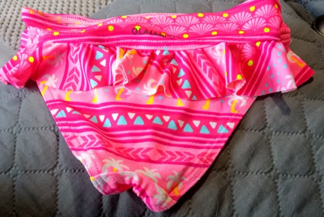 Braguita bañador niña estampado palmeras. Talla 4