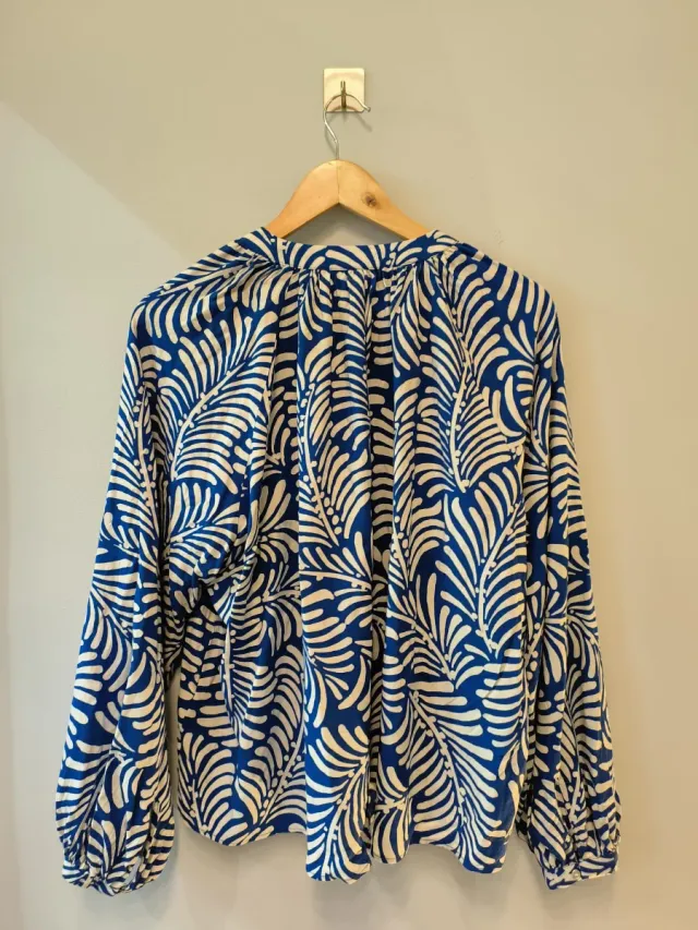 Blusón manga larga estampado