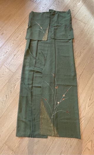 Kimono vintage de pura seda verde bordado