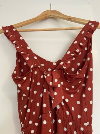 Mono lunares marrones