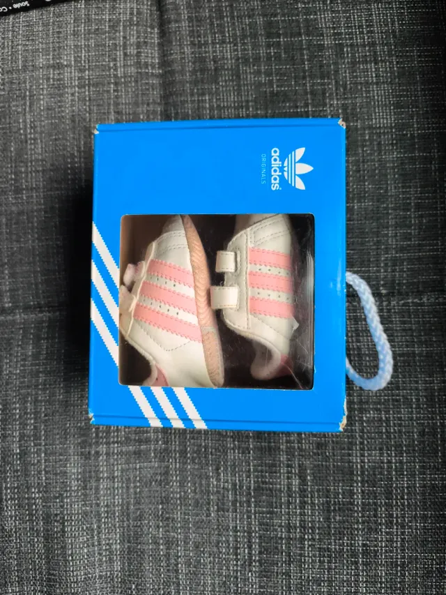 Zapatillas Adidas Bebé Blancas y Rosas