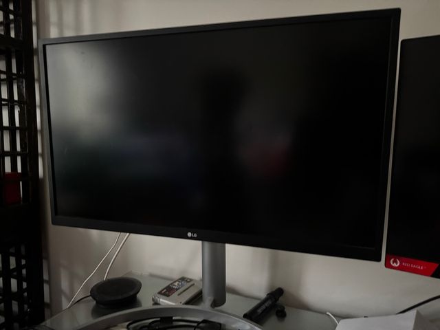 Monitor LG 27UL550 4K UHD