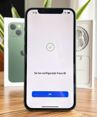 IPHONE 13 100% BATERÍA ORIGINAL DE 128 GB IMPOLUTO