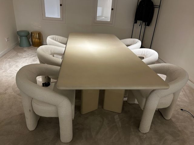 Mesa comedor y 6 sillas