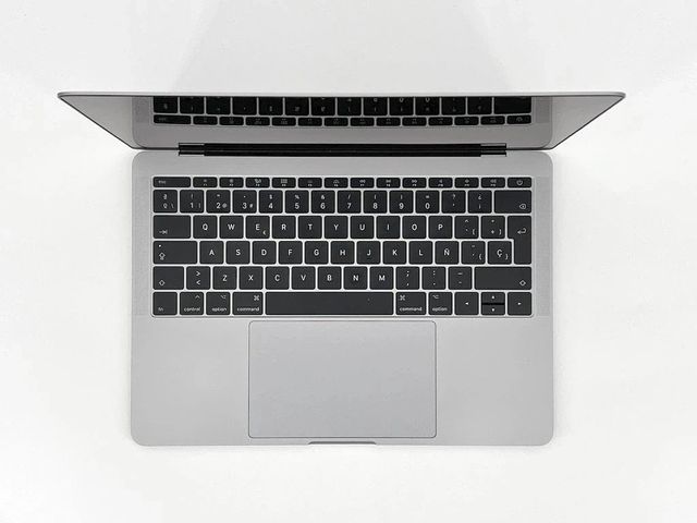 MacBook Pro 13" (2017) - Intel Core i5 2.3GHz 2 núcleos - SSD 256GB SSD - RAM 8GB - Gris Espacial